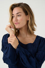CREAM BLOUSE FEMME