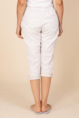 Angela Mara Capri Femme