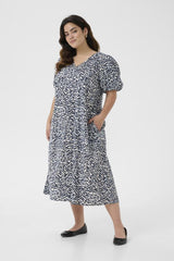 KAFFE CURVE ROBE FEMME