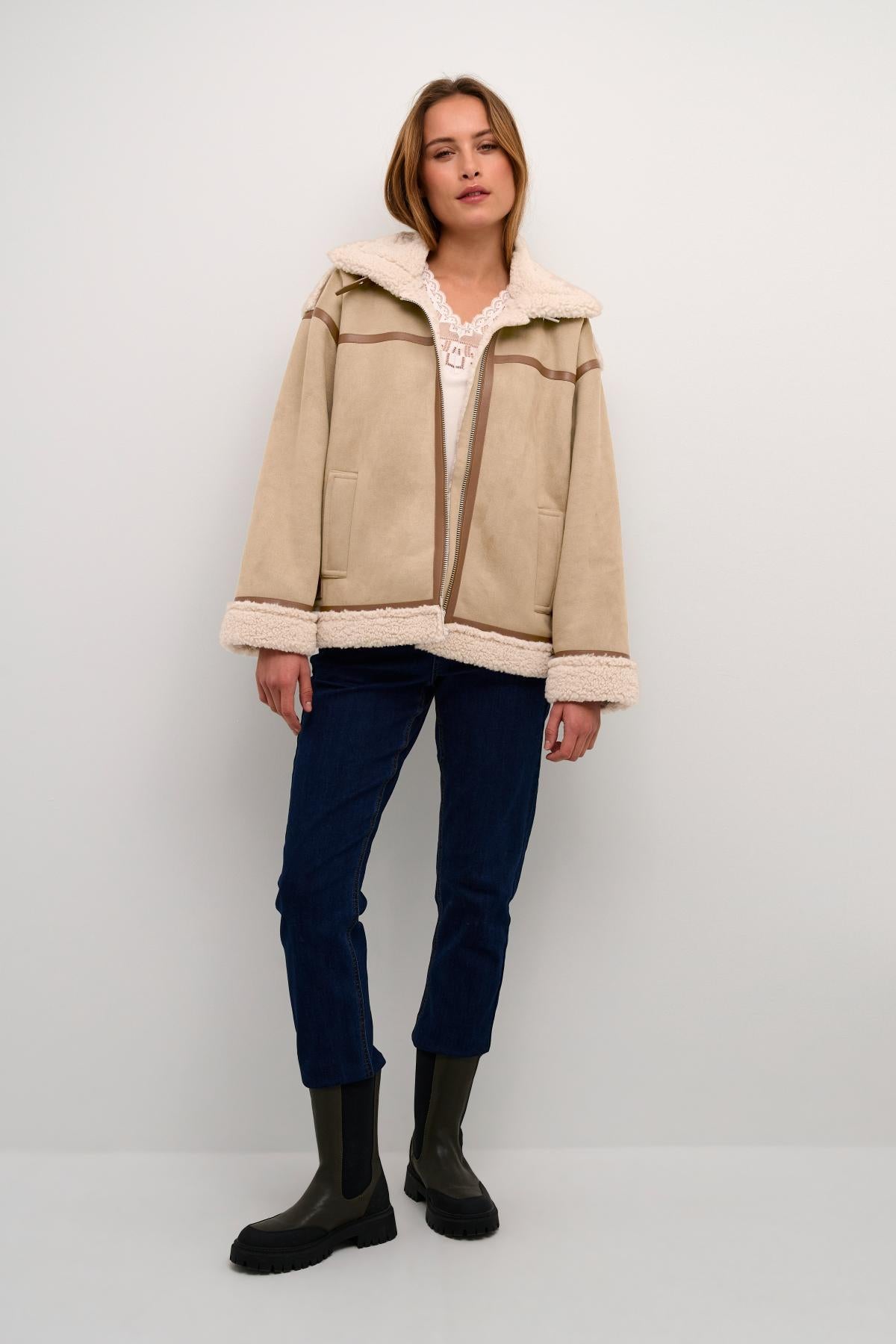 Cream Manteau Femme