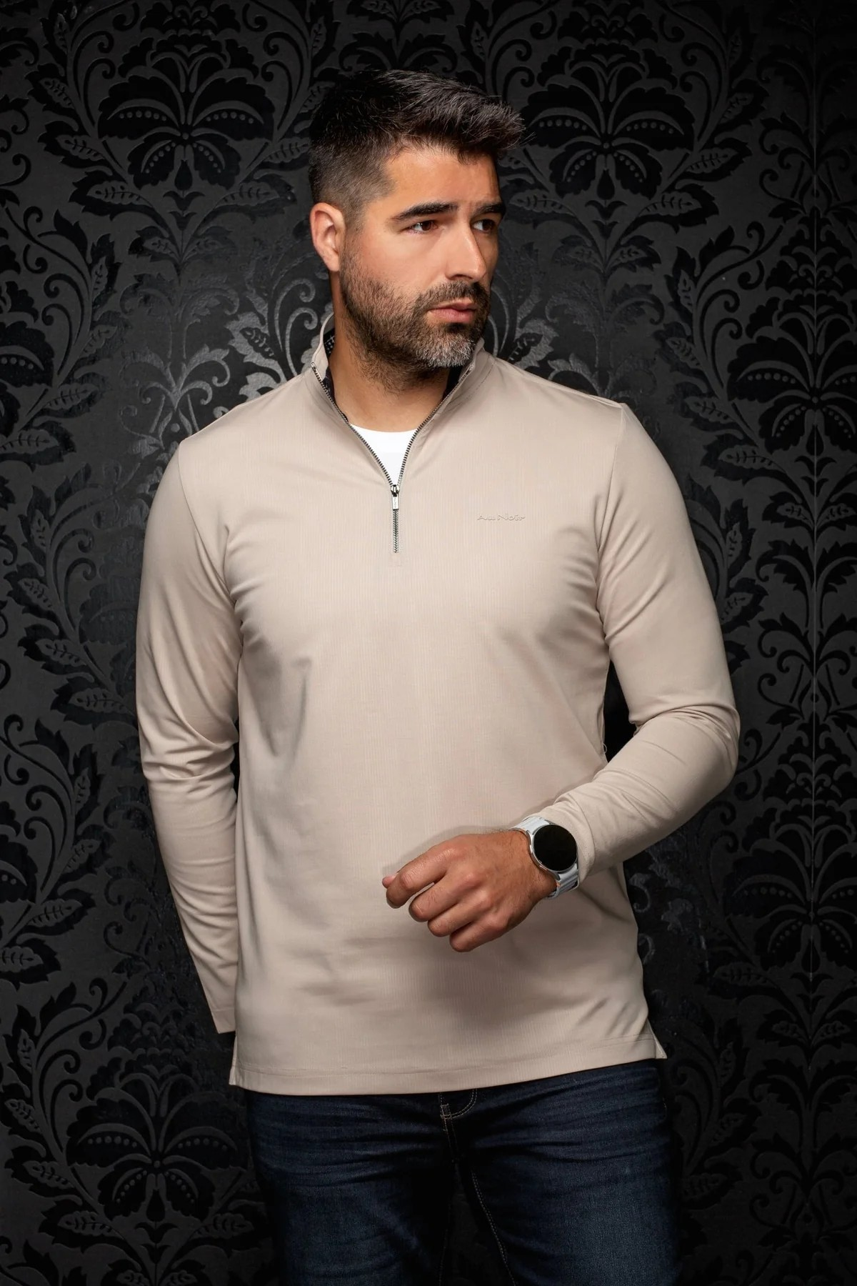 AU NOIR CHANDAIL HOMME